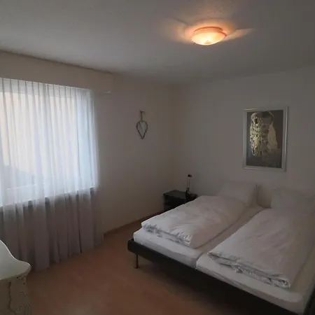 Apartment Cresta - *