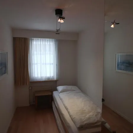 Appartement Cresta - *